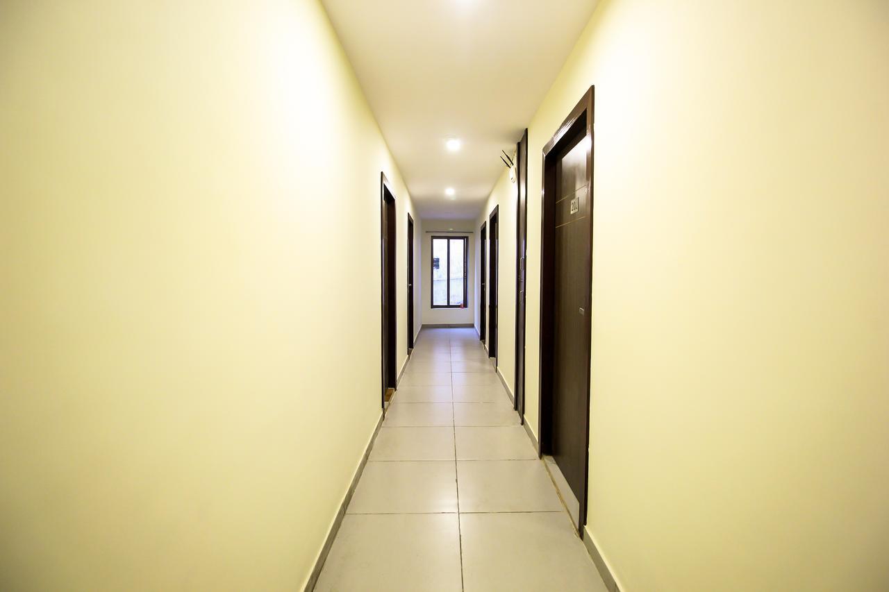 New Rajdhani Hotel Vadodara Luaran gambar